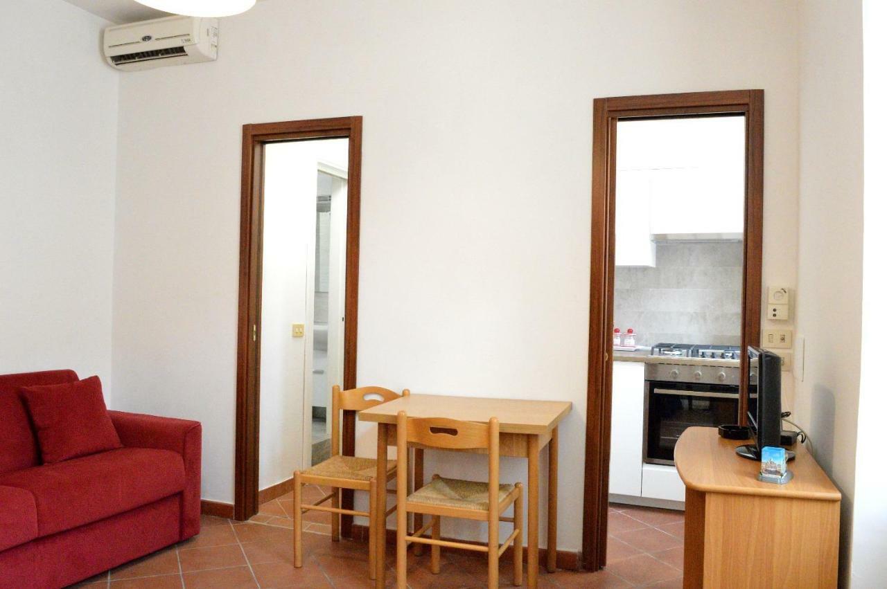 Casa Vacanze Little Queen Рим Экстерьер фото